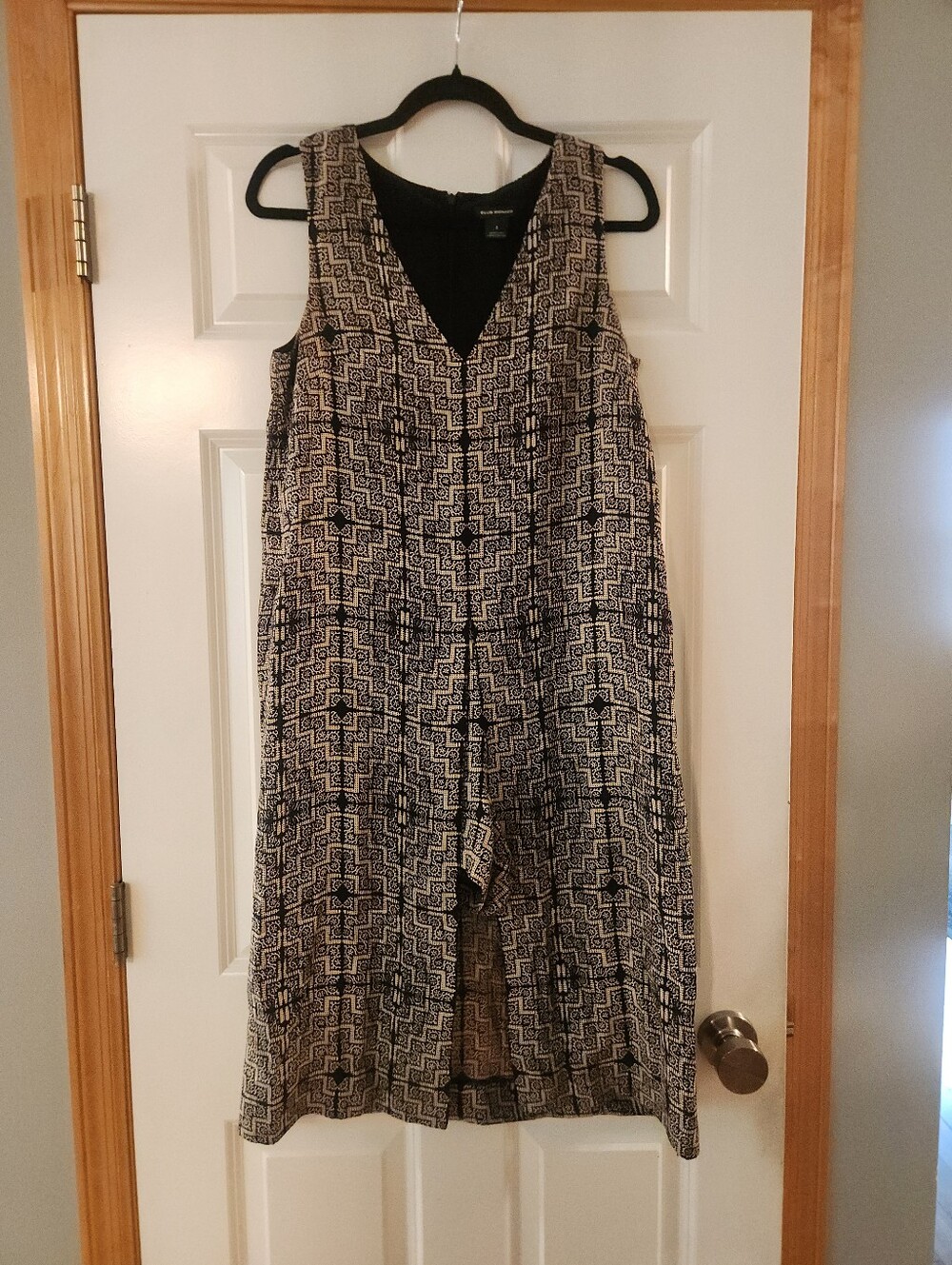 Club Monaco Silk Black and Cream Patterned Dress, Size 2
